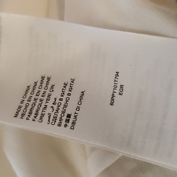 bebe Creamy Blouse SZ XS - Picture 8 of 10